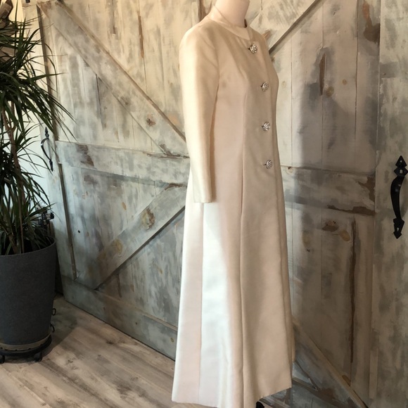 Vintage 1960’s raw silk maxi opera coat - Picture 6 of 13